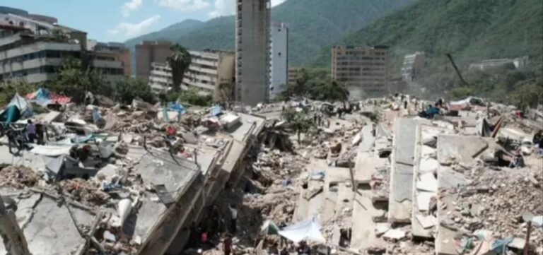 AUMENTA a 4.118 la cifra de MUERTOS por los TERREMOTOS en Venezuela mientras CONTINÚAN las RÉPLICAS