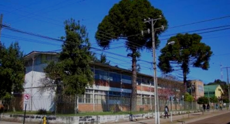 Corte CONFIRMA CANCELACIÓN de MATRÍCULA de alumno que AMENAZÓ con un TIROTEO en liceo