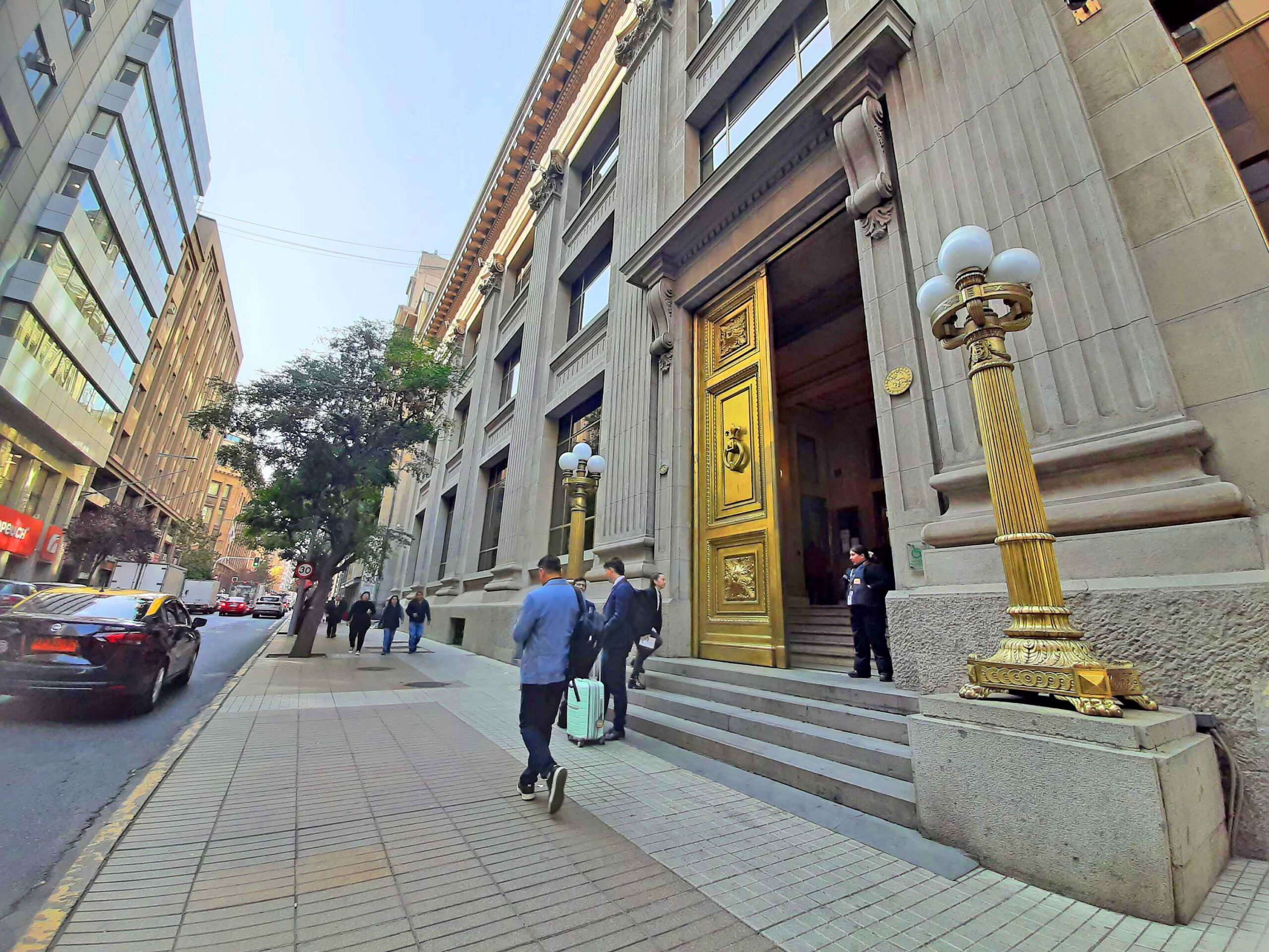 Caída en tasas hipotecarias abre ventana para refinanciar: ahorros mensuales pueden llegar a  mil
