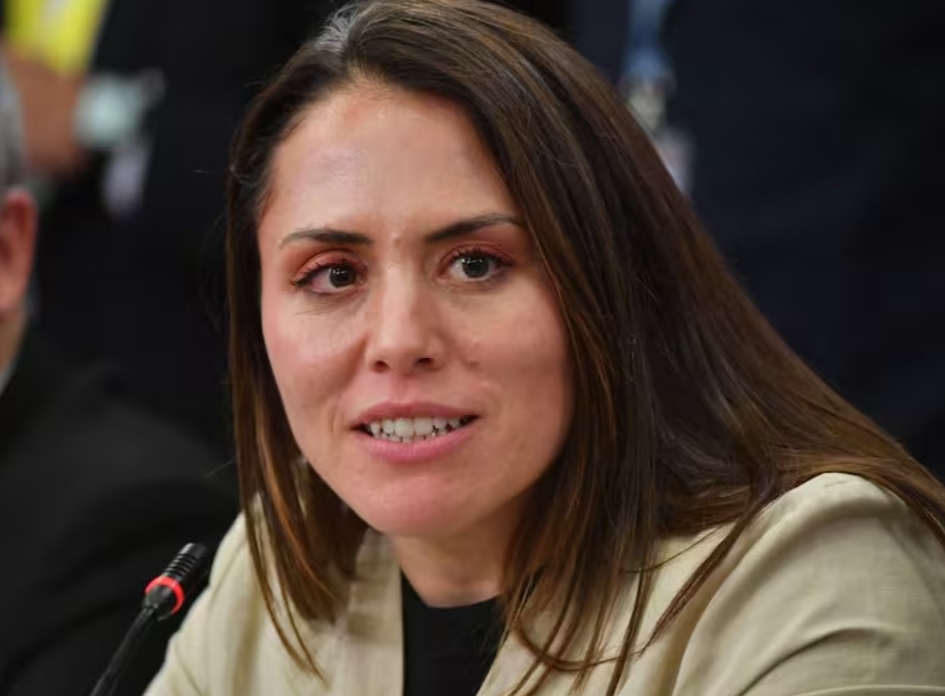 Ministerio del Deporte REGISTRA su PRIMERA BAJA en medio de la CONTROVERSIA por BTS