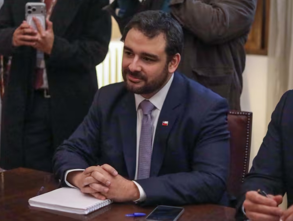 Gobierno CONFIRMA que RENUNCIA de EXSUBSECRETARIO de Hacienda se relaciona con EXAMEN DE DROGAS POSITIVO