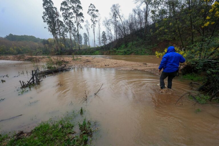 Municipio de Concepción refuerza vigilancia de ríos y esteros por temporal