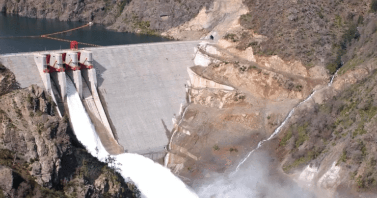 Alcaldes de Bío Bío piden que centrales hidroeléctricas tributen en comunas donde están emplazadas