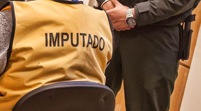 Hombre arriesga 25 años por apuñalar a su expareja en Coronel ya había sido condenado por lo mismo