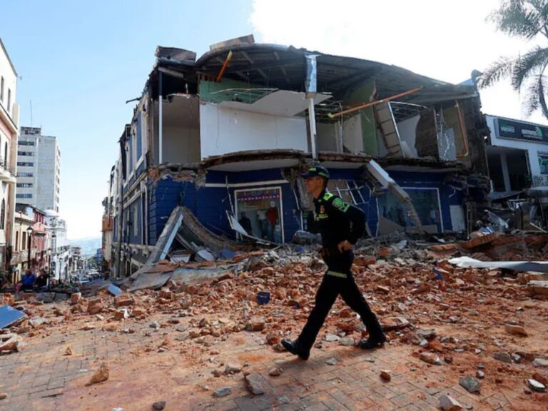 TERREMOTO 7,4 GOLPEA Colombia y deja al menos 25 MUERTOS: reportan graves daños