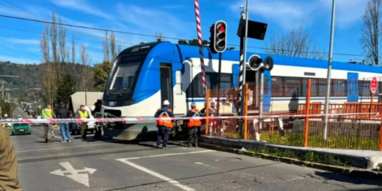 ADULTO MAYOR de 73 años MUERE tras ser ARROLLADO por TREN de pasajeros
