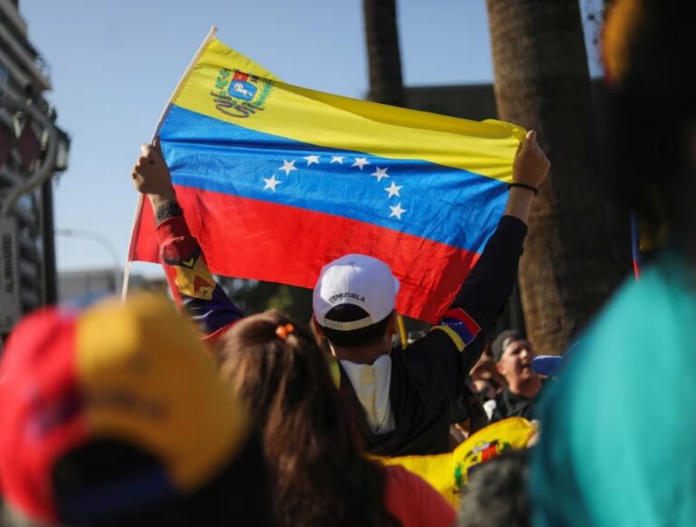 SERMIG pone FIN a FLEXIBILIDADES MIGRATORIAS para ciudadanos VENEZOLANOS en Chile