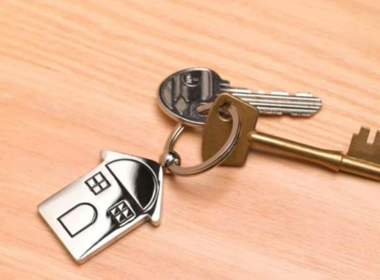 CONTRALORÍA detecta PAGOS IRREGULARES de SUBSIDIOS de ARRIENDO a 168 personas FALLECIDAS