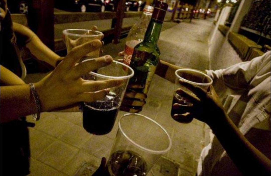 PENCO, TALCAHUANO y TOMÉ concentran los MAYORES REGISTROS de CONSUMO de ALCOHOL y DROGAS en la VÍA PÚBLICA