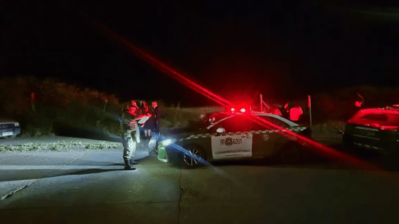 Conductor en estado de ebriedad vuelca y mata a hombre que transitaba junto a su familia en Coronel