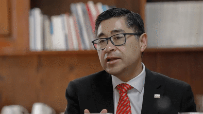 Delegado del Bío Bío, Julio Anativia, presenta su renuncia al cargo en medio de polémicas